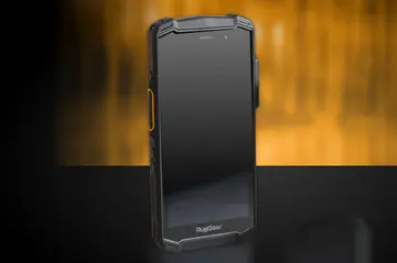 RG540 is compatible with Stand alone and non stand alone networks